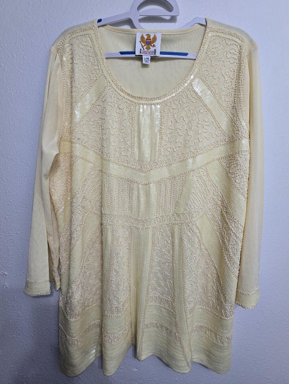 Ameri Mode. Pale Yellow Sequin-Embellished Long Sleeve Scoop Neck Top